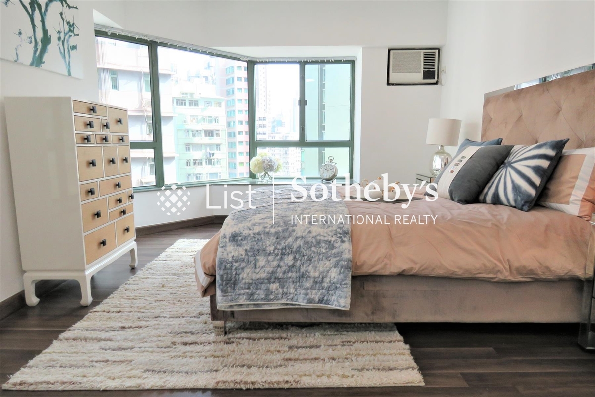 Monmouth Villa 萬茂苑 | Master Bedroom