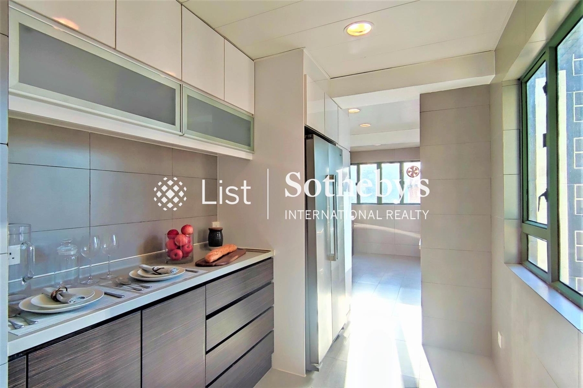 Monmouth Villa 萬茂苑 | Kitchen