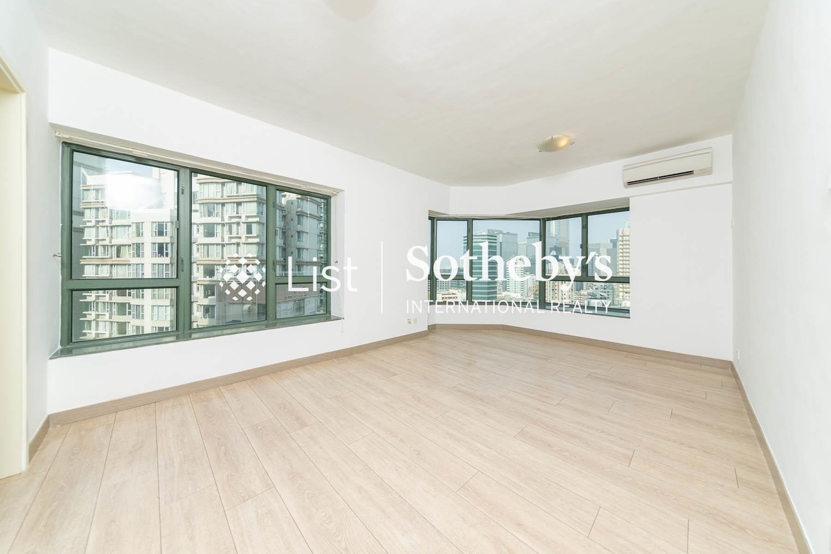 Monmouth Villa 萬茂苑 | Second Bedroom