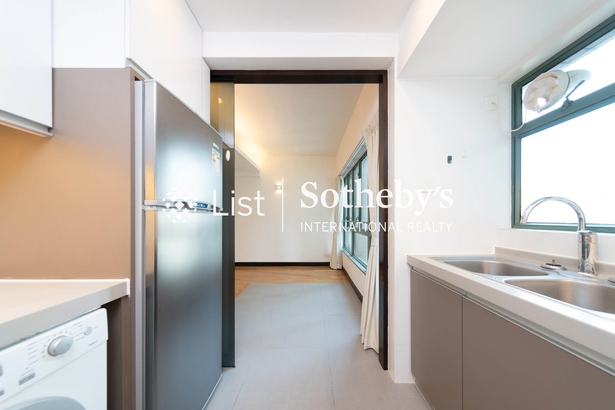 Monmouth Villa 萬茂苑 | Kitchen