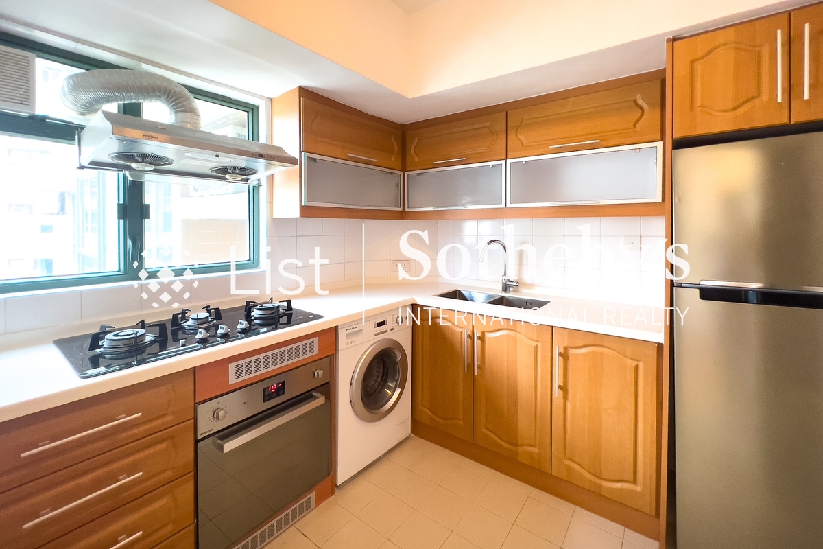 Monmouth Villa 萬茂苑 | Kitchen