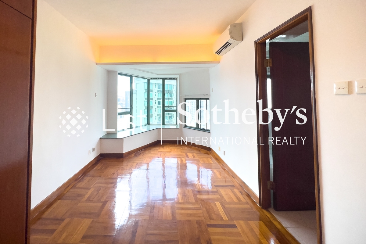 Monmouth Villa 萬茂苑 | Master Bedroom