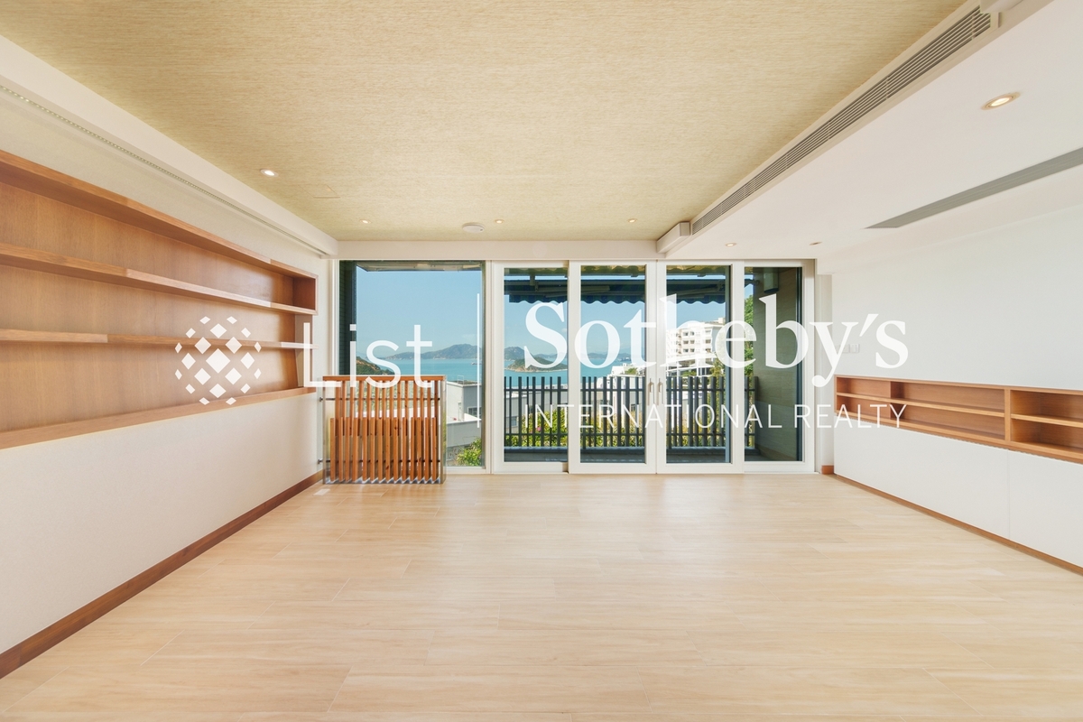 Hillgrove 璧如花園 | Living and Dining Room