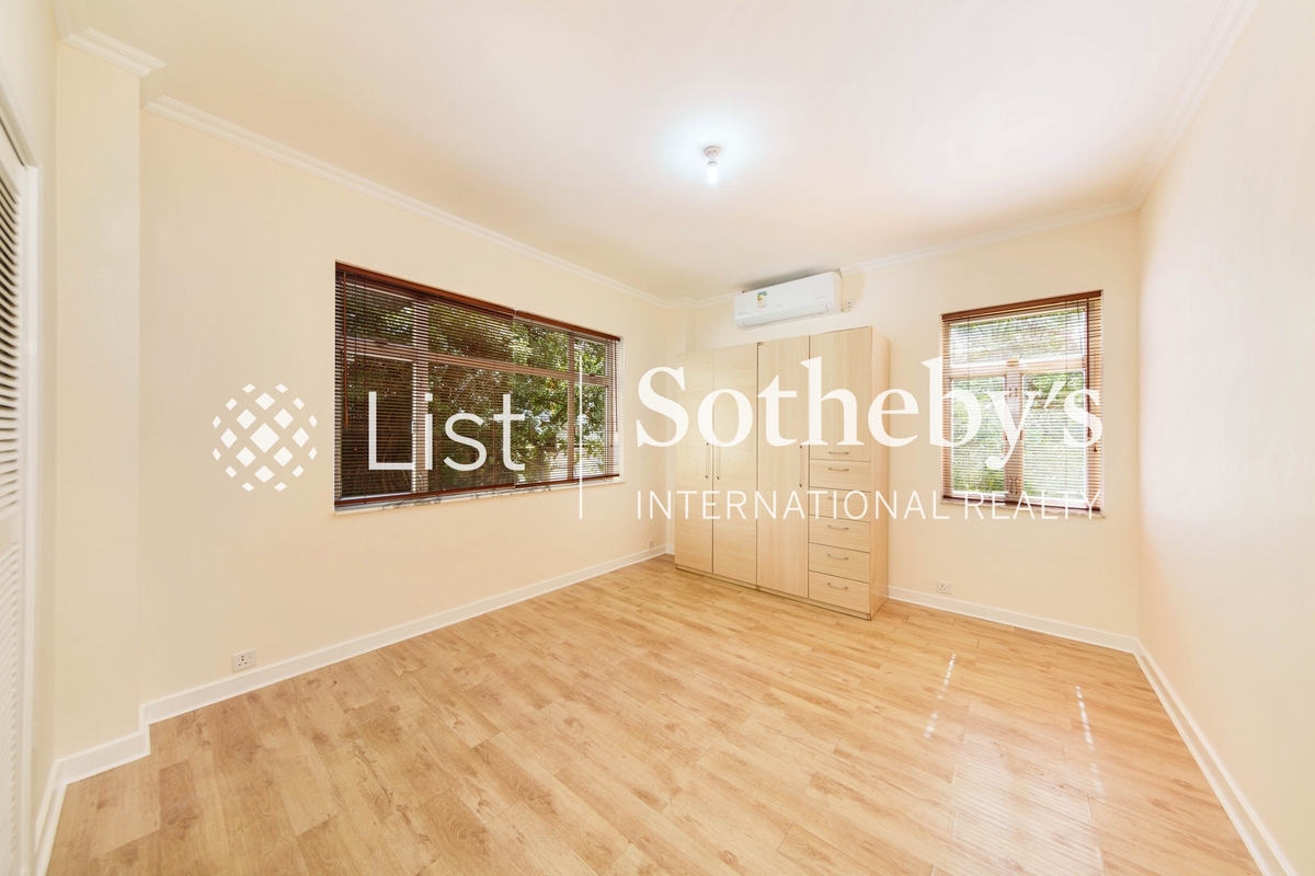 Fairview Mansion 昭景大廈 | Third Bedroom