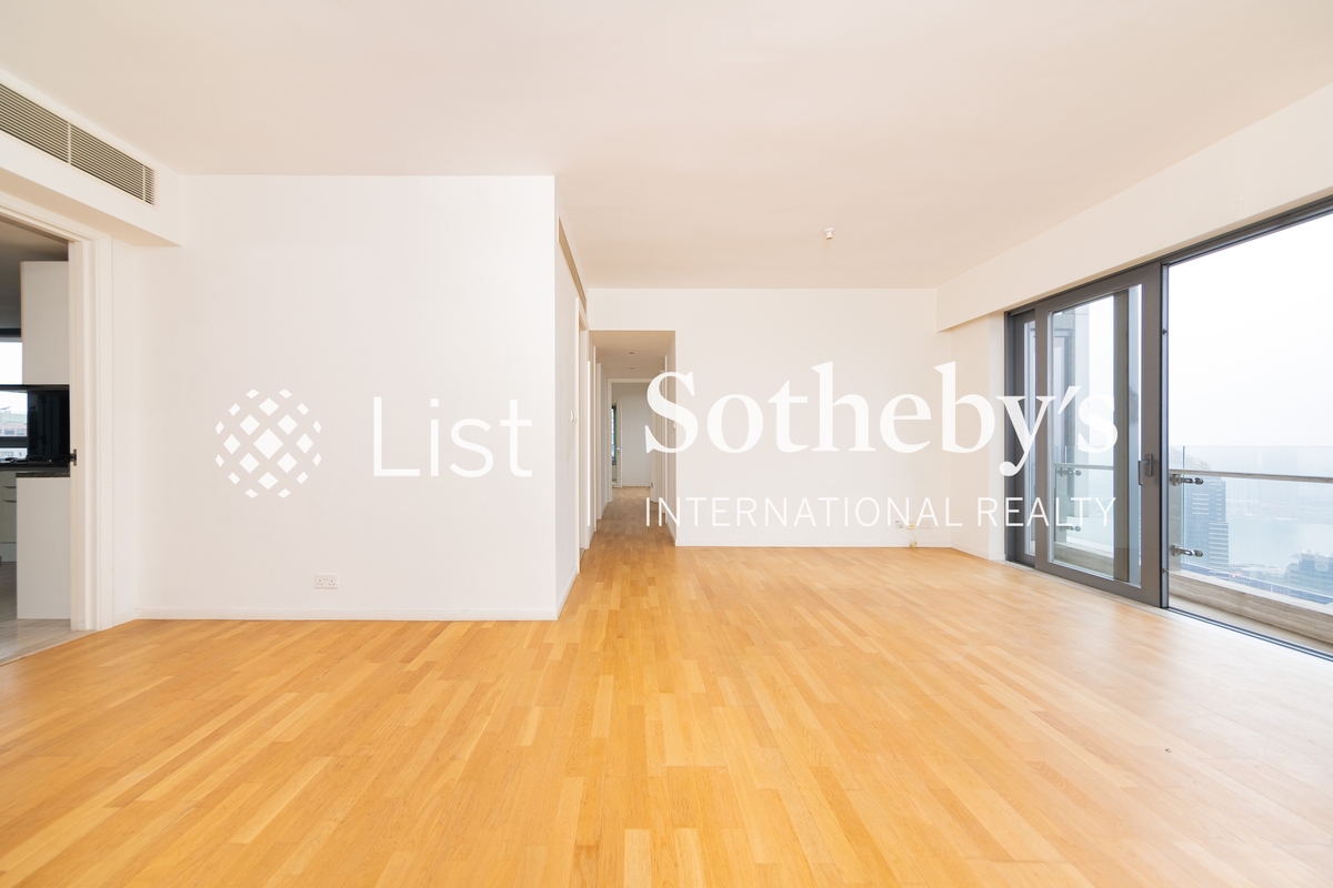 Seymour 懿峰 | Living and Dining Room