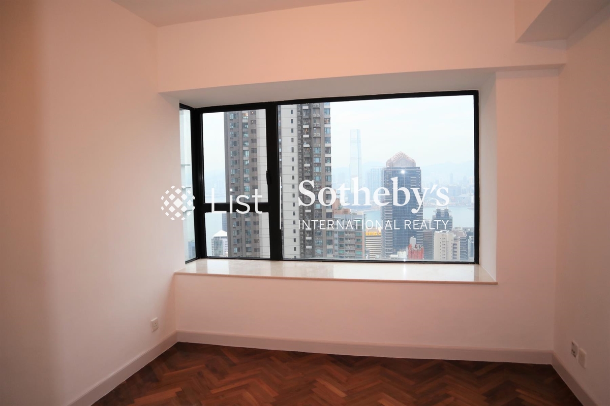 62B Robinson Road 愛富華庭 | Master Bedroom