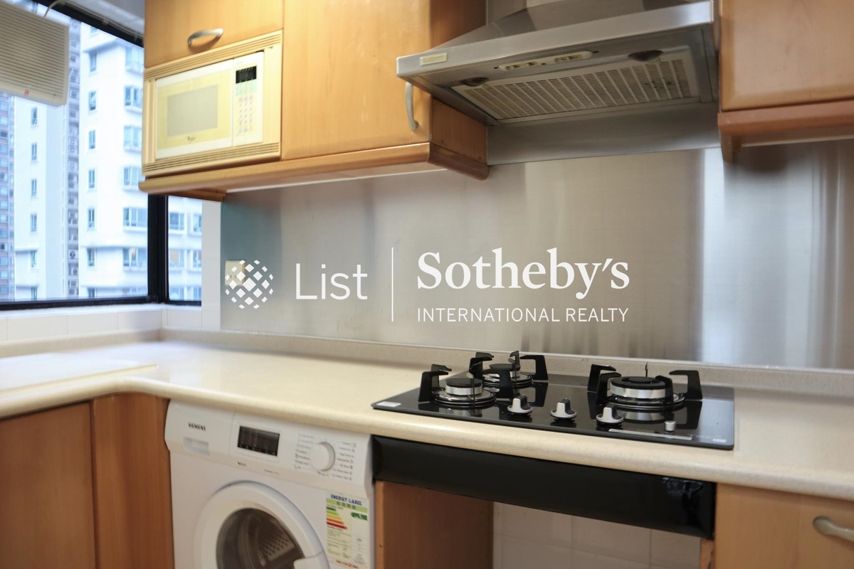 62B Robinson Road 愛富華庭 | Kitchen