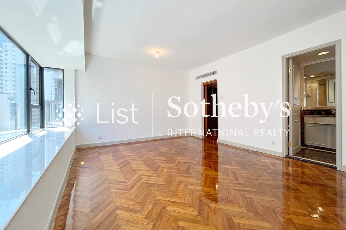 62B Robinson Road 愛富華庭 | Master Bedroom