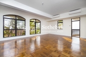 Magnolia Villas 百合苑 | Family Room
