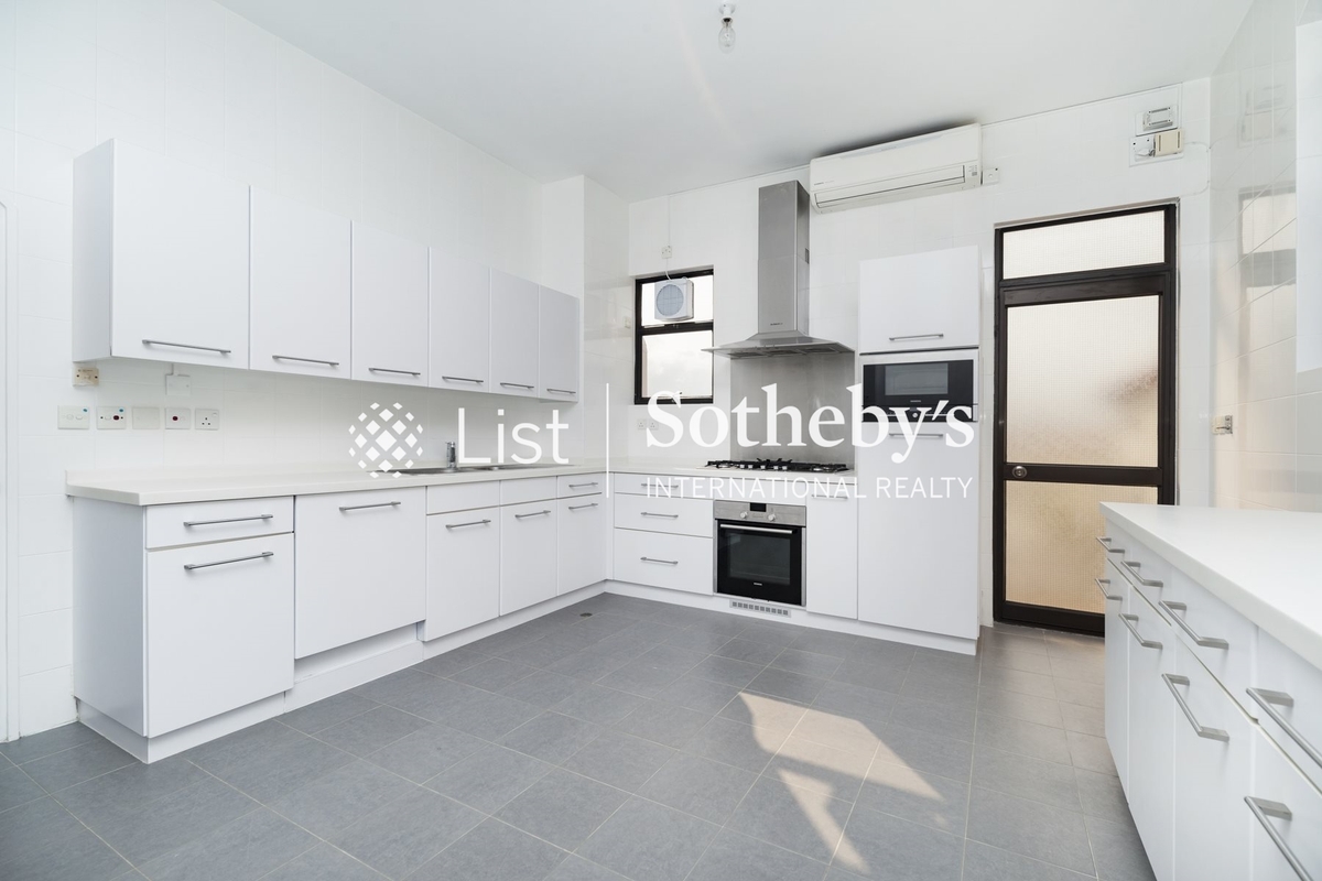 Magnolia Villas 百合苑 | Kitchen