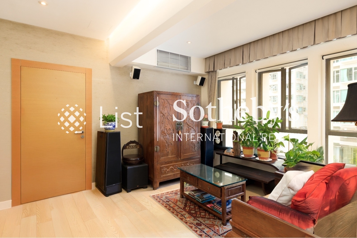 Olympian Mansion 李園 | Living Room