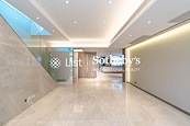 Olympian Mansion 李園 | Living and Dining Room