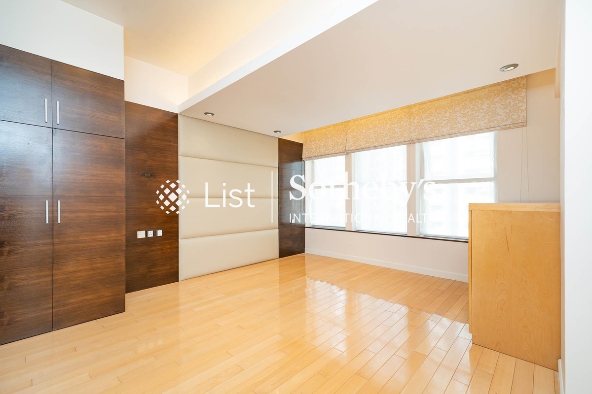 Olympian Mansion 李園 | Master Bedroom