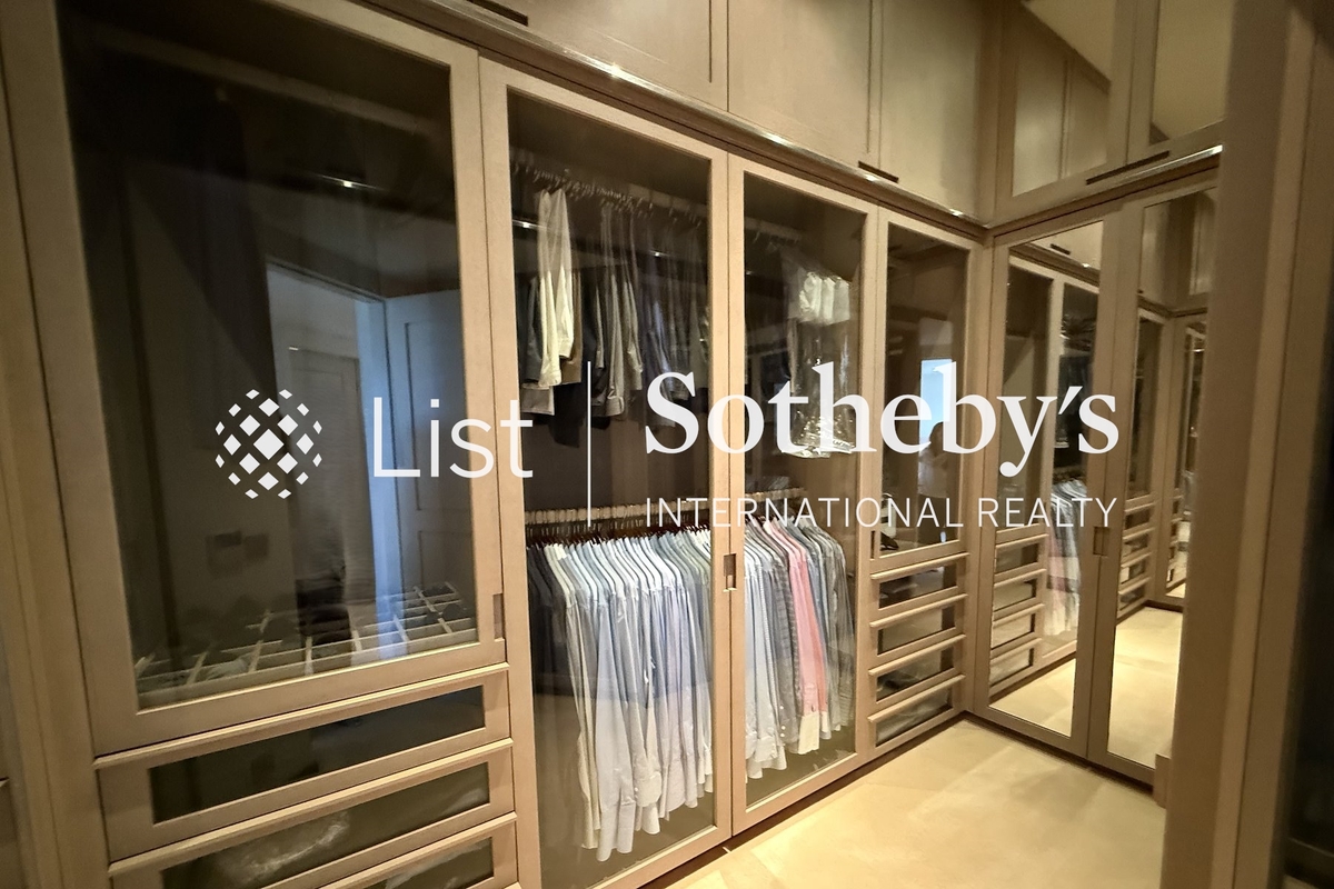 Yue Hei Yuen 裕熙園 | Second Walk-in Closet