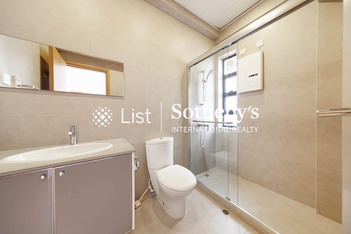 Kennedy Apartment 堅尼地大廈 | Second En-suite Bathroom