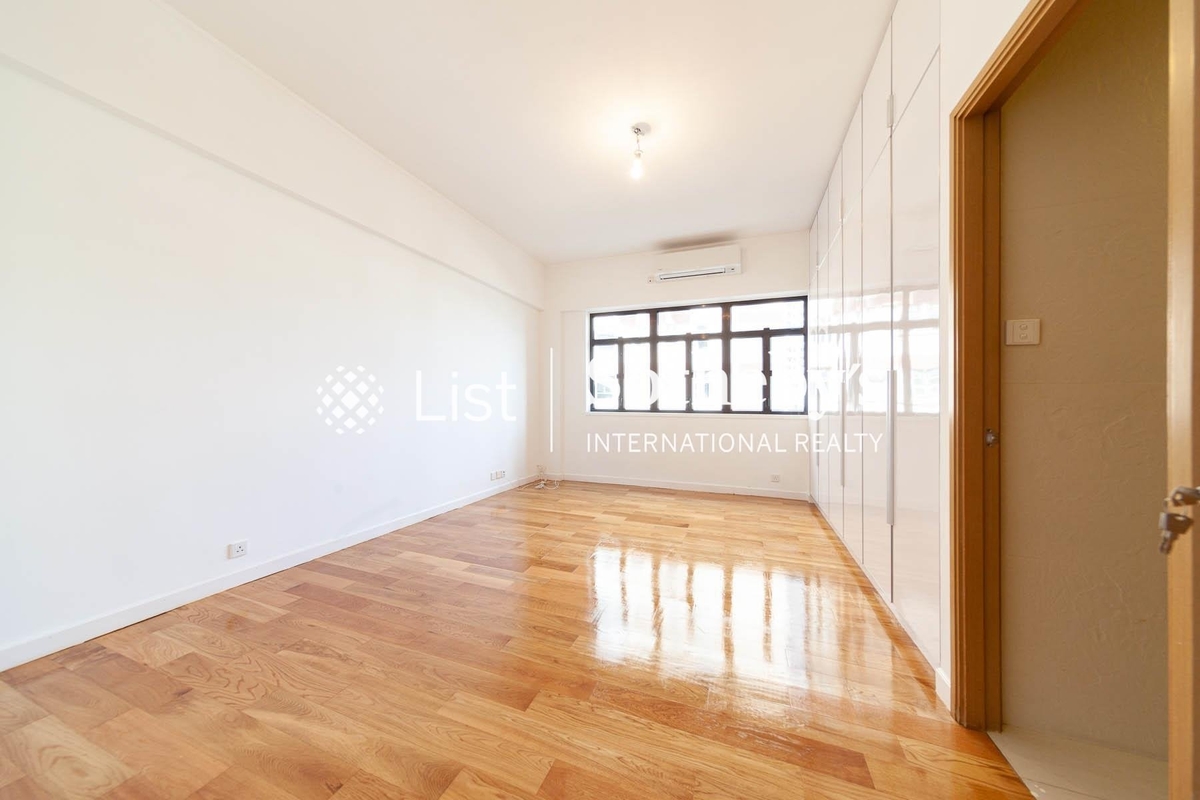 Kennedy Apartment 堅尼地大廈 | Master Bedroom