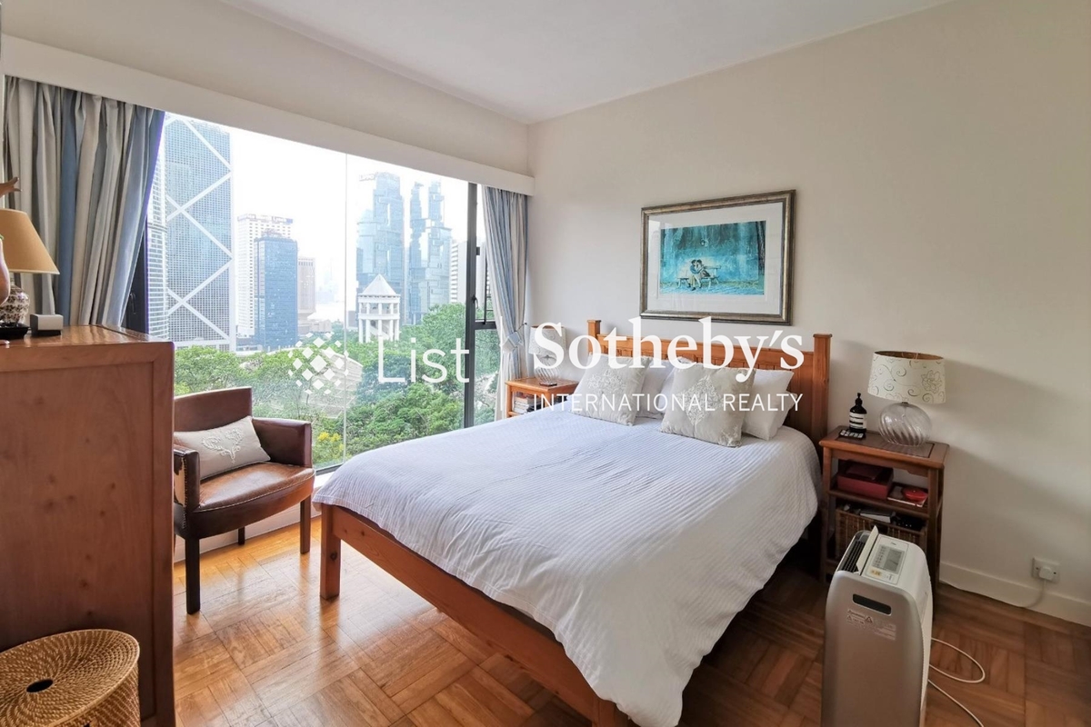 No. 36-36A Kennedy Road 坚尼地道36-36A号 | Master Bedroom
