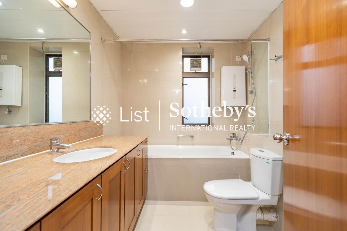 Bamboo Grove 竹林苑 | Master Bathroom