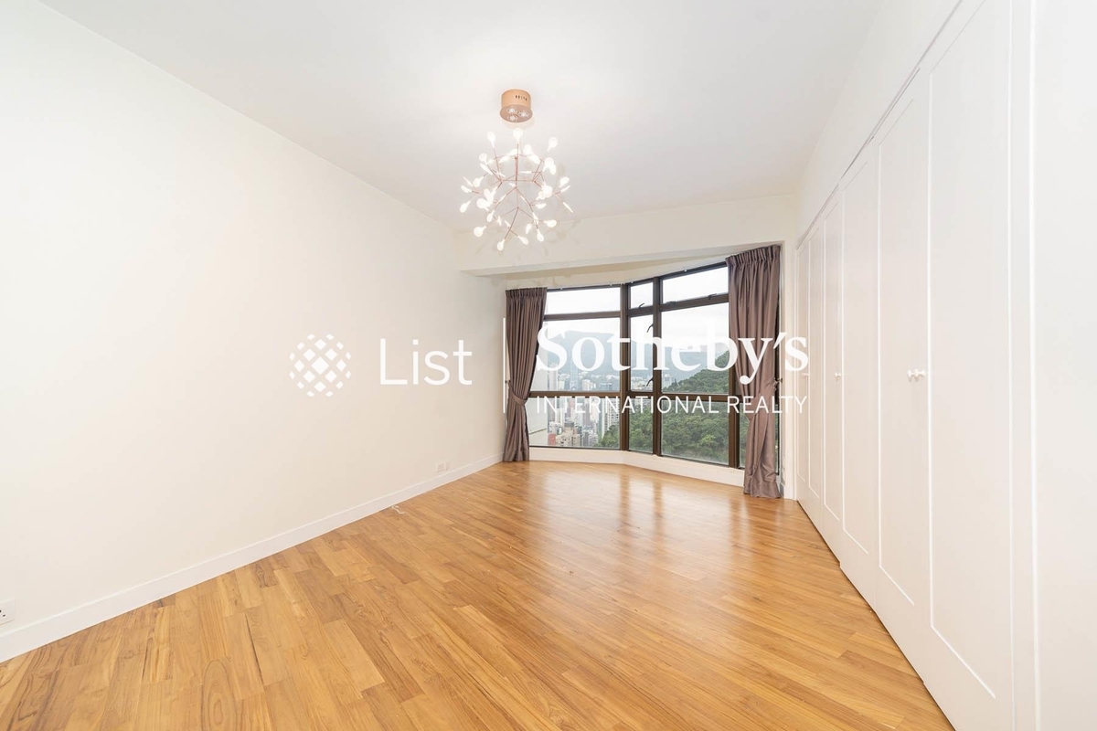 Bamboo Grove 竹林苑 | Living and Dining Room