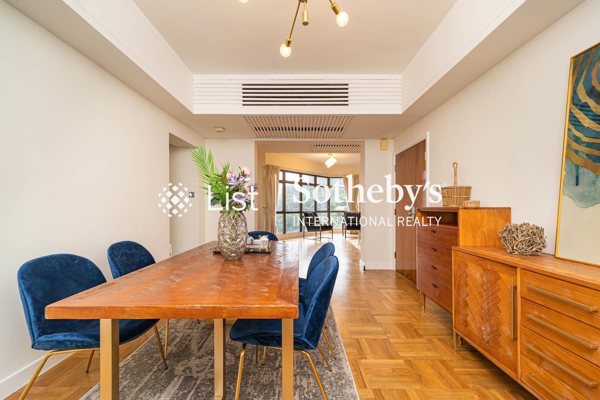 Bamboo Grove 竹林苑 | Living and Dining Room