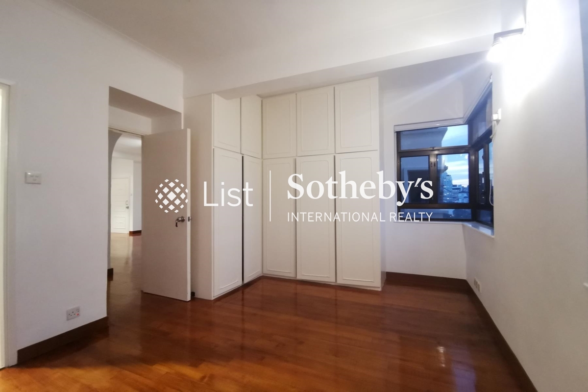 No. 38B-38C Kennedy Road 堅尼地道38B-38C號 | Master Bedroom