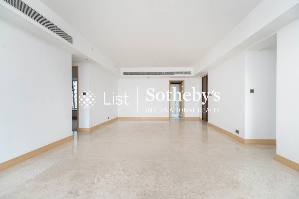 Kennedy Park At Central 君珀 | Living and Dining Room