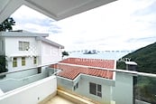 Horizon Lodge 海天小筑 | Balcony off Living and Dining Room