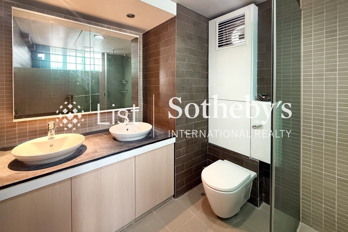 Man Yuen Garden 文苑花園大廈 | Master Bathroom