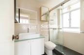 38-38A Kennedy Road 堅尼地道38-38A號 | Master Bathroom