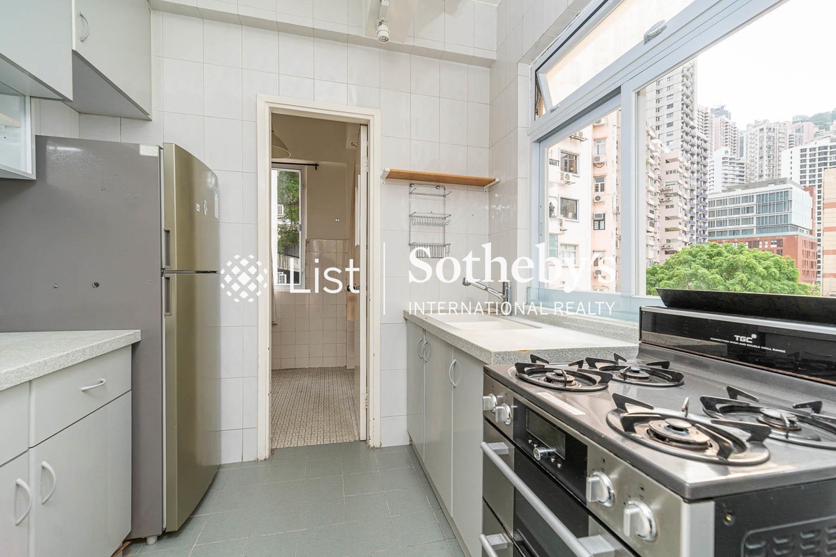 38-38A Kennedy Road 堅尼地道38-38A號 | Kitchen