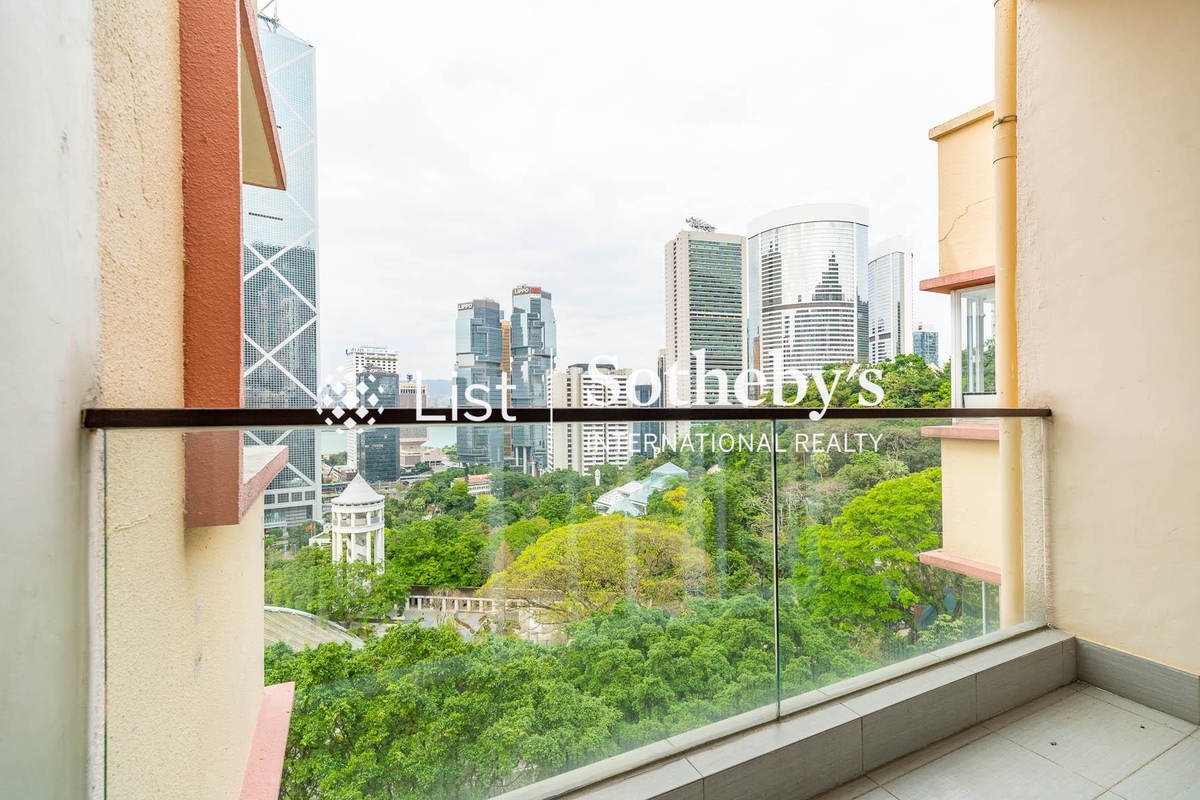 38-38A Kennedy Road 堅尼地道38-38A號 | View from Living and Dining Room