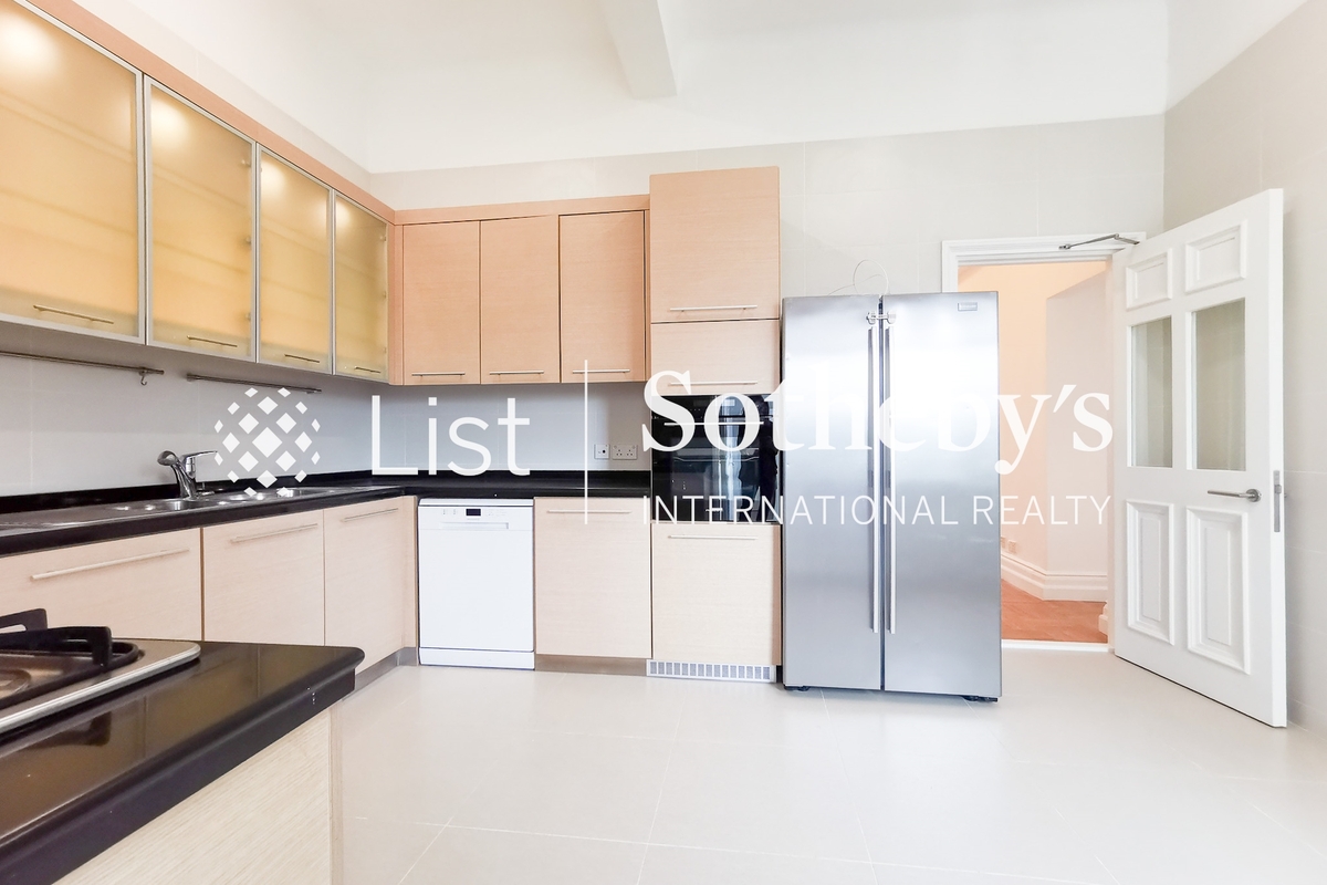 No. 33 Magazine Gap Road 馬己仙峽道33號 | Kitchen