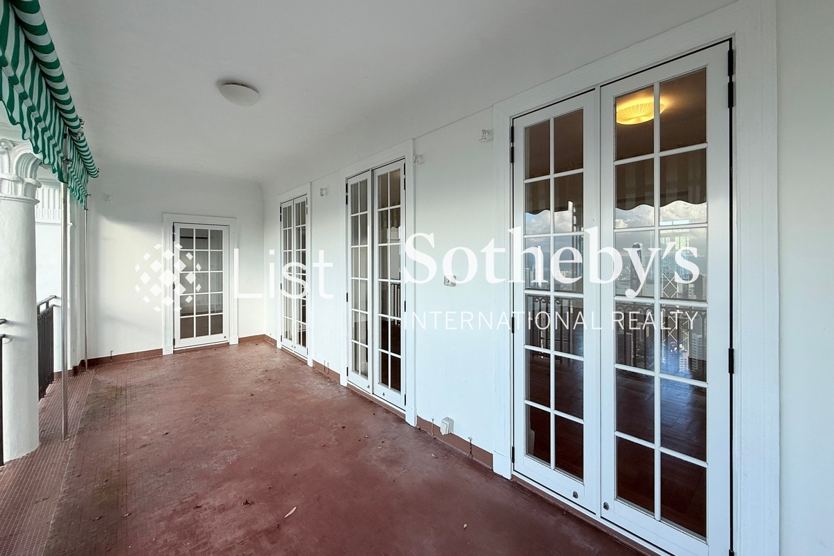 No. 33 Magazine Gap Road 馬己仙峽道33號 | Balcony off Living and Dining Room