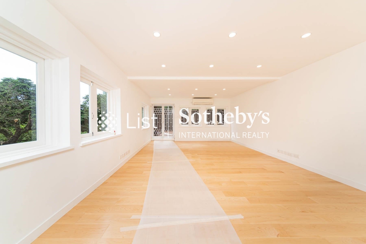 Gladdon 梅道3號 | Living and Dining Room