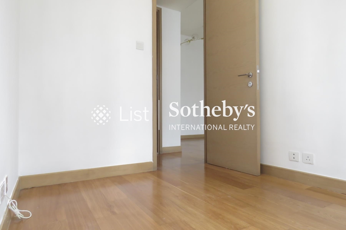 Island Crest 縉城峰 | Third Bedroom