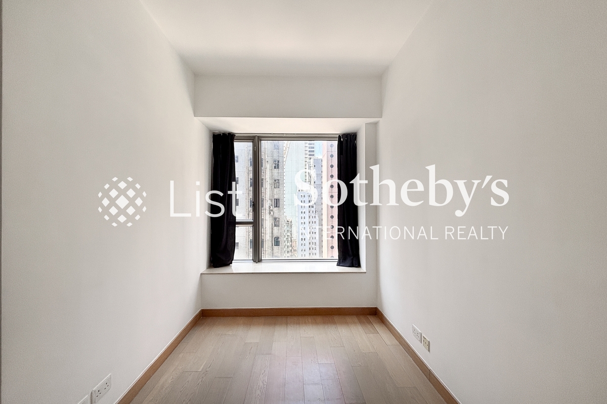 Island Crest 縉城峰 | Second Bedroom