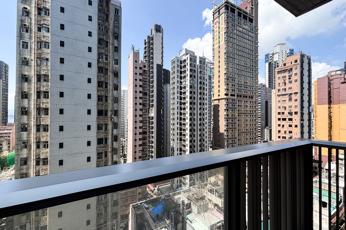 Island Crest 縉城峰 | Balcony off Living and Dining Room
