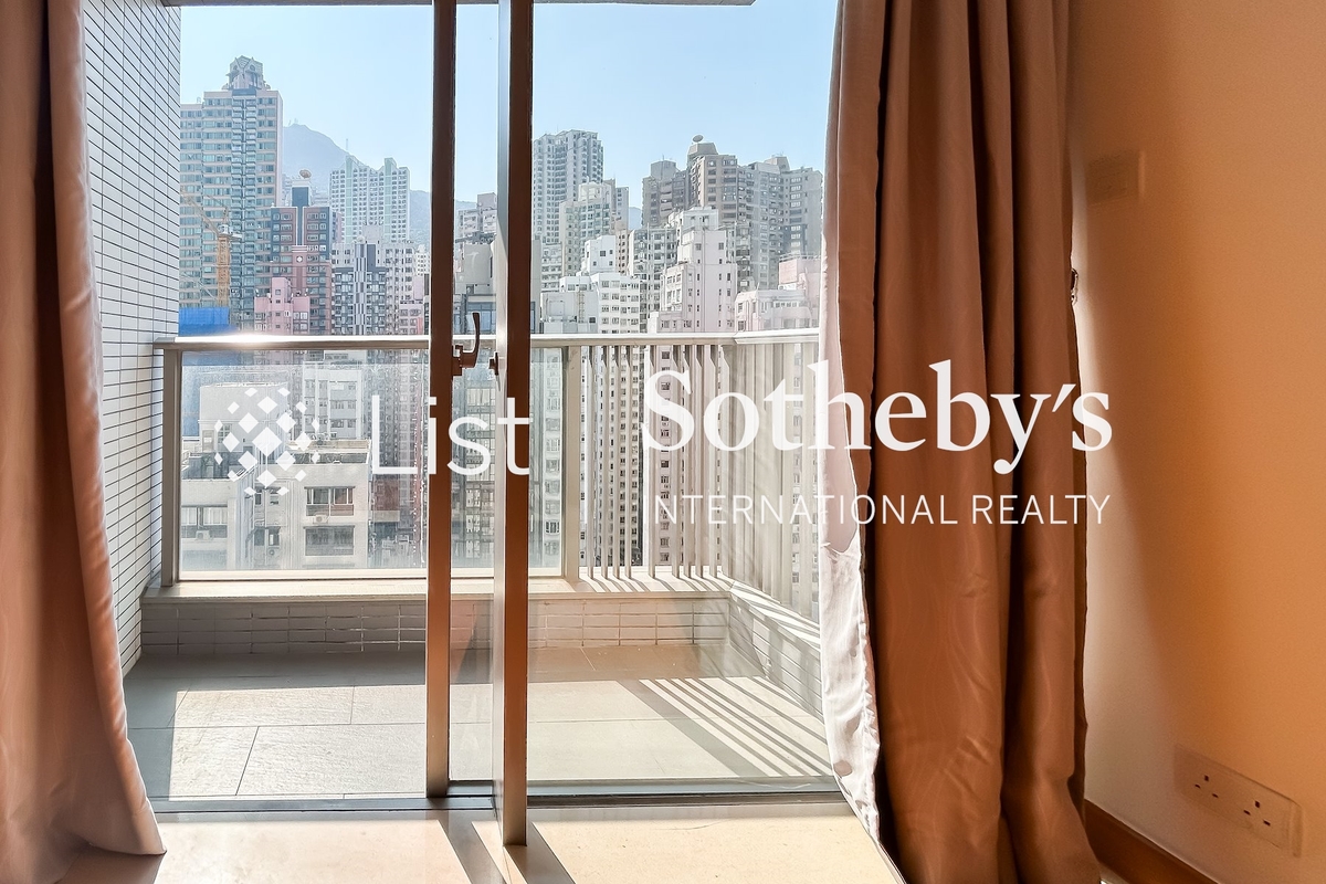 Island Crest 縉城峰 | Balcony off Living and Dining Room