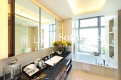 No. 42 Plantation Road 种植道42号 | Bathroom