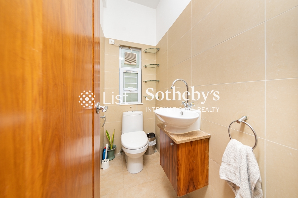 Stubbs Villa 诗涛花园 | Guest Powder Room