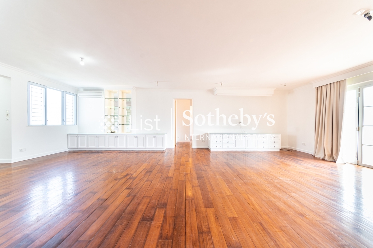 Stubbs Villa 诗涛花园 | Living and Dining Room