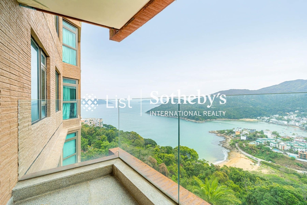 The Portofino 栢濤灣 | Balcony off Living and Dining Room