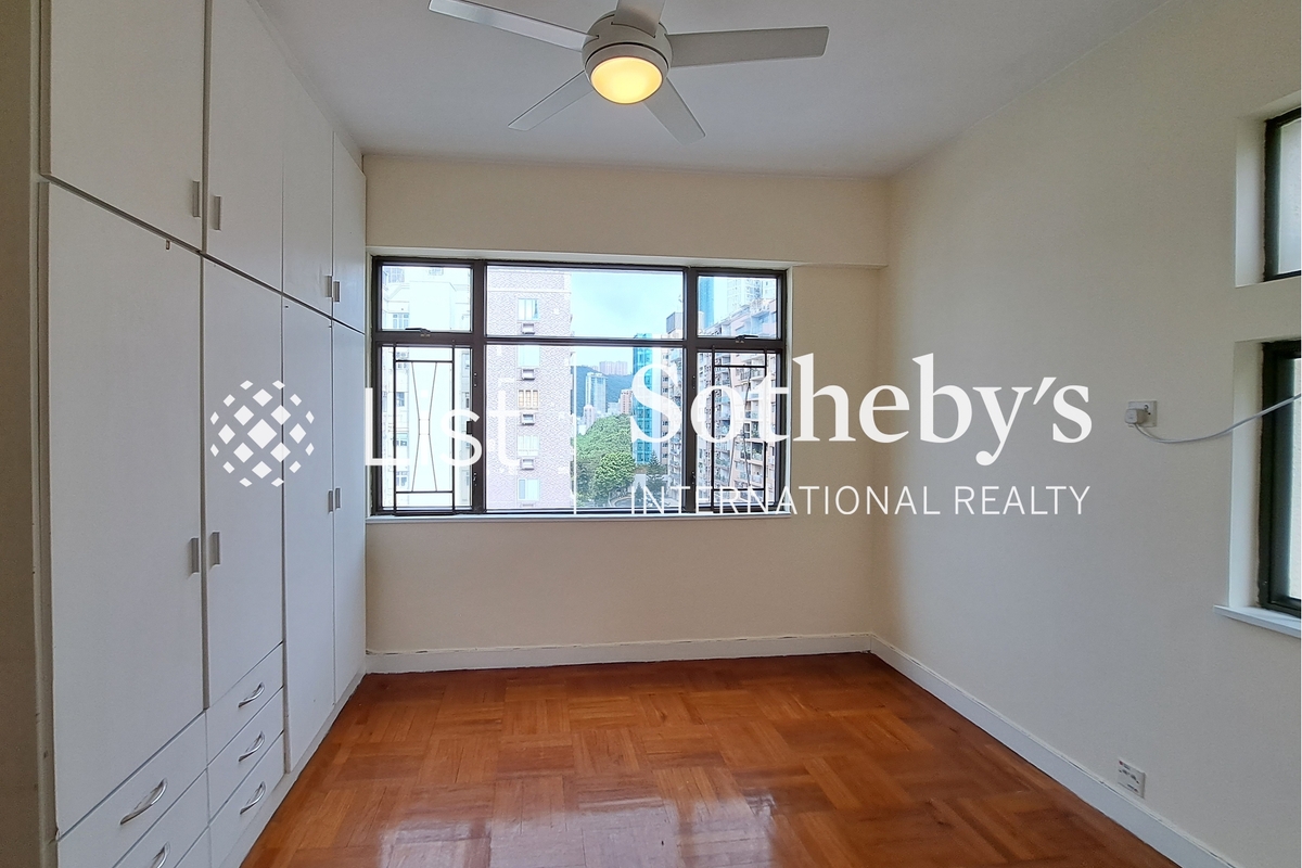 Beverly Court 嘉美閣 | Master Bedroom