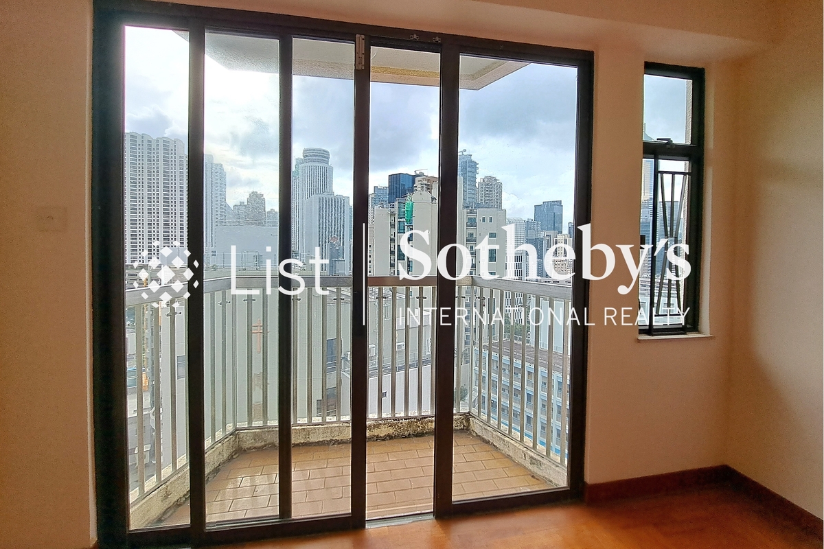 Beverly Court 嘉美閣 | Balcony off Living and Dining Room