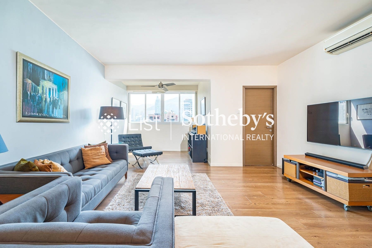 Tung Shan Villa 東山別墅 | Living Area