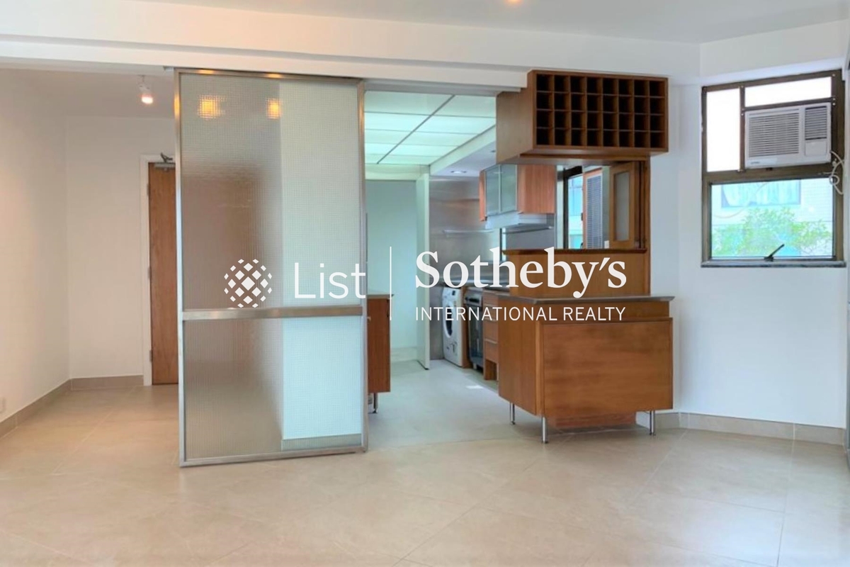 Crescent Heights 月陶居 | Living and Dining Room