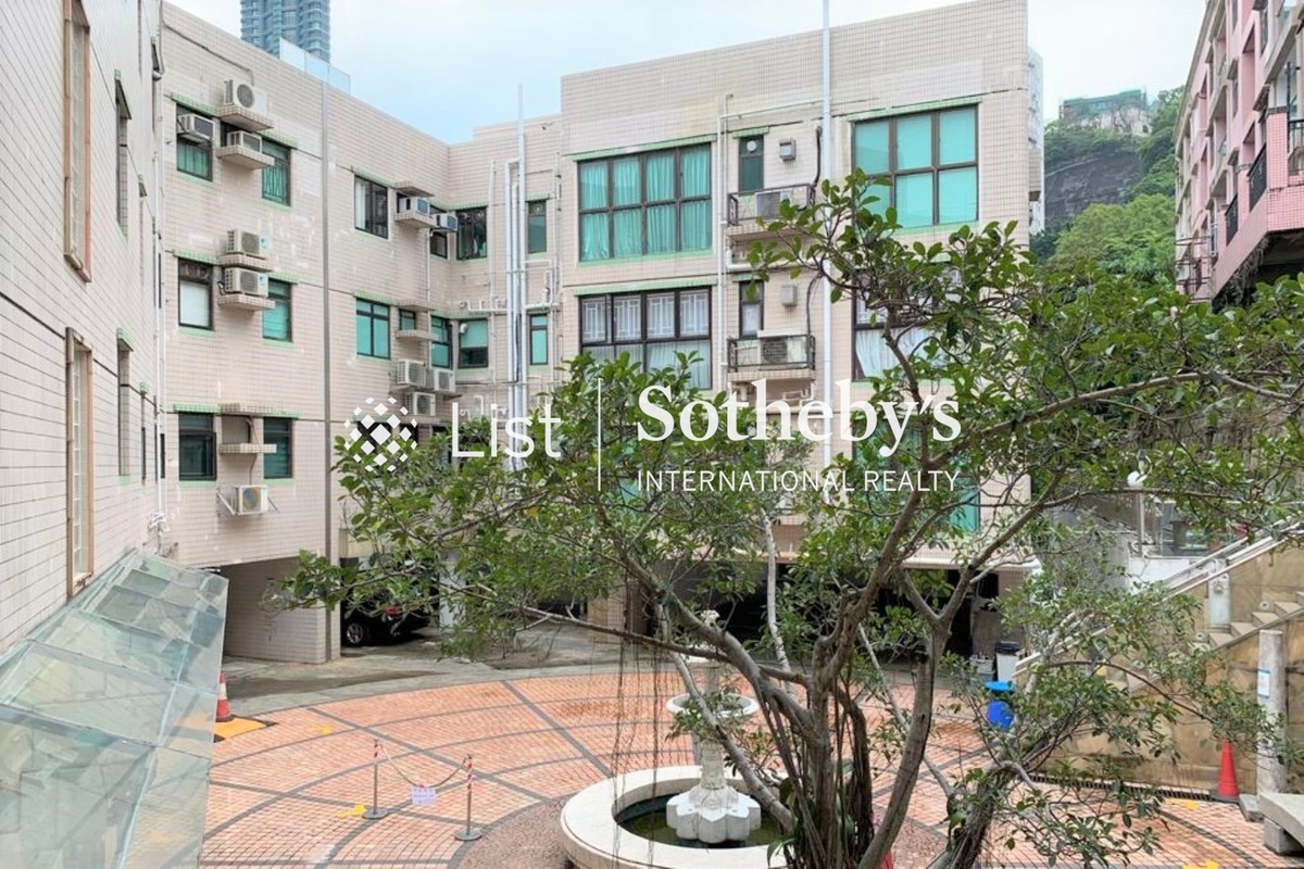 Crescent Heights 月陶居 | View from Second Bedroom