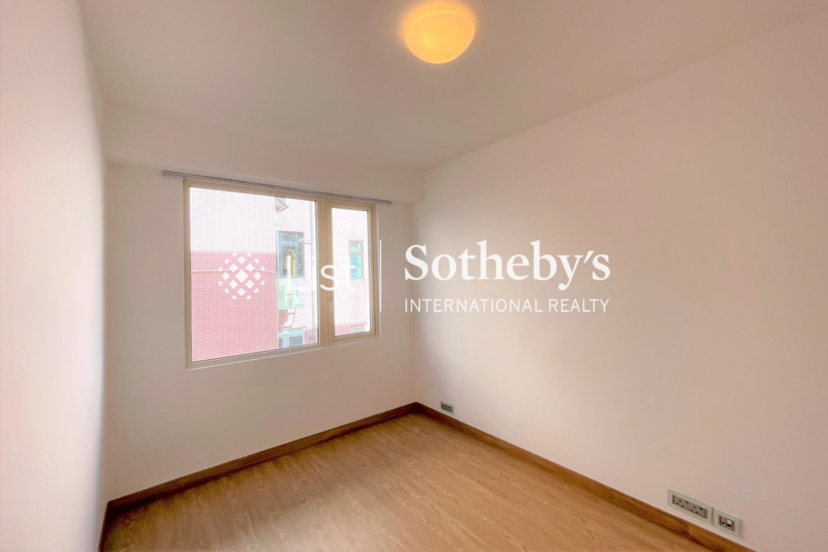 Chester Court 東山臺5號 | Third Bedroom