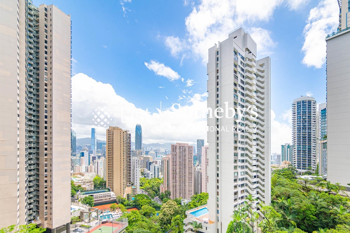 Tavistock I 騰皇居 | View from Living and Dining Room