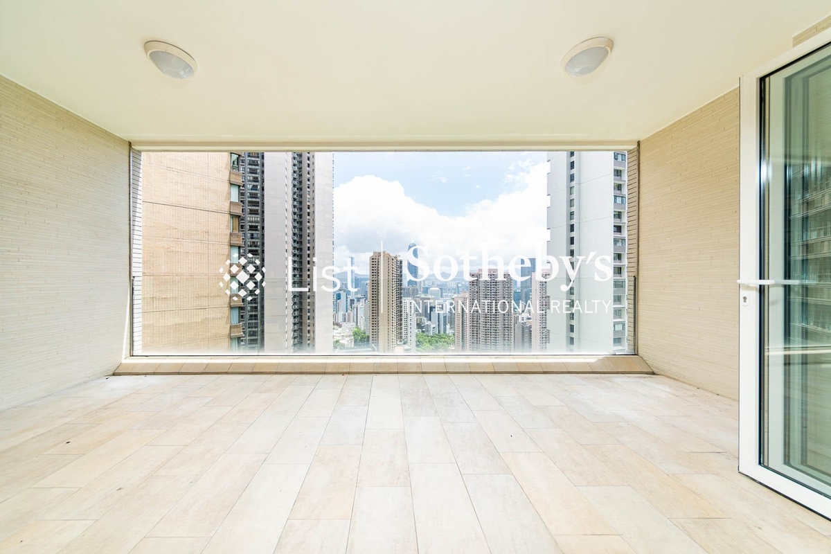 Tavistock I 騰皇居 | Balcony off Living and Dining Room